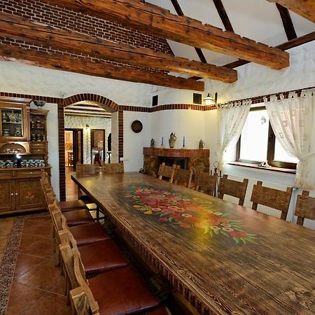 Vila Ambient Cristian  Luaran gambar