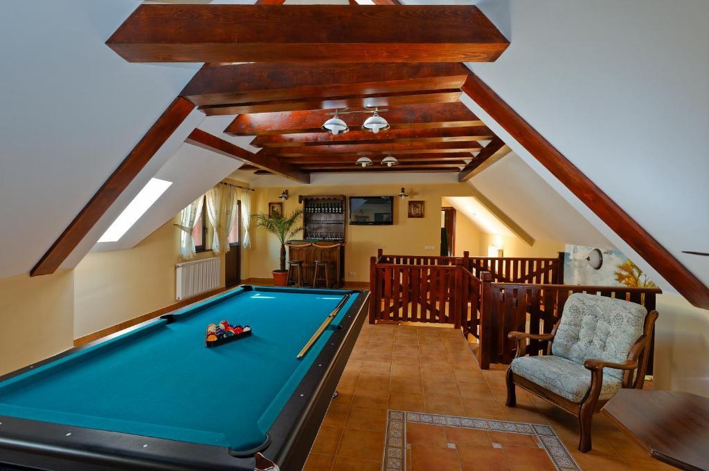 Vila Ambient Cristian  Luaran gambar